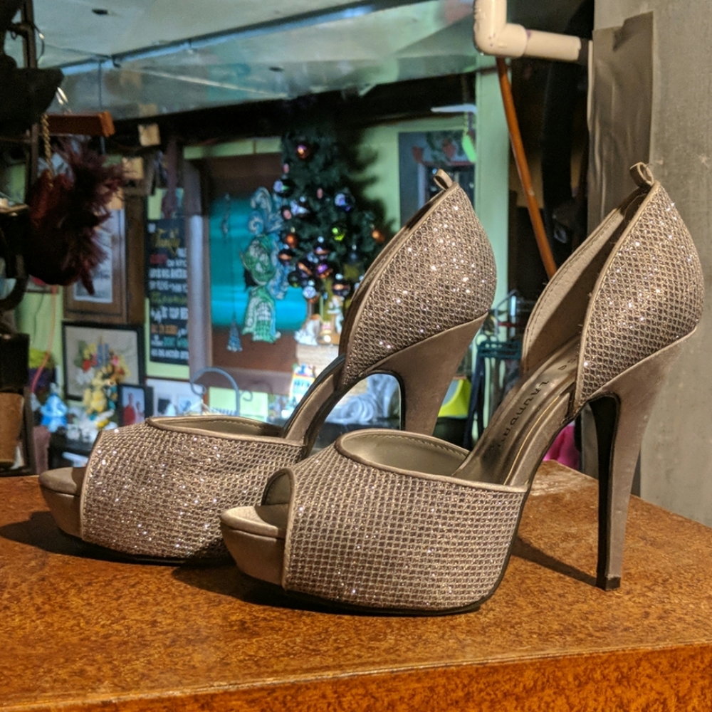 Chinese laundry Shoes